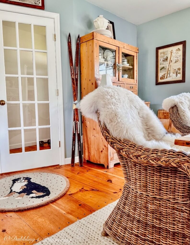 Cozy Ski House Dining Room