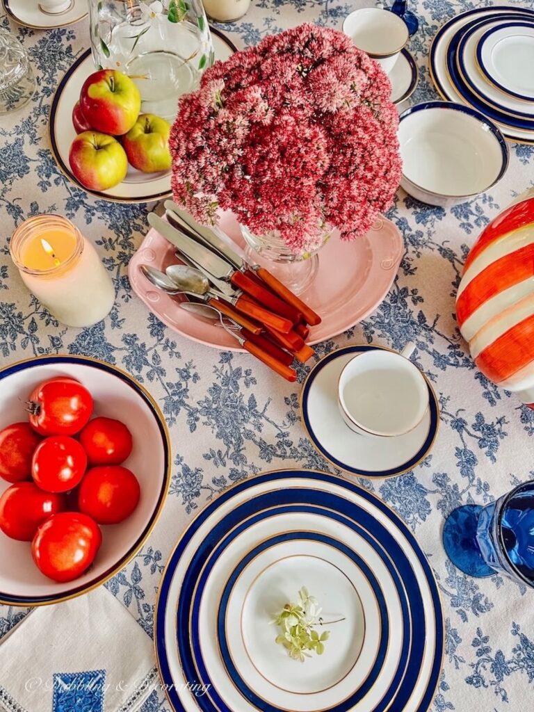 Fall Decor 2023 Blue and White Table Setting Ideas