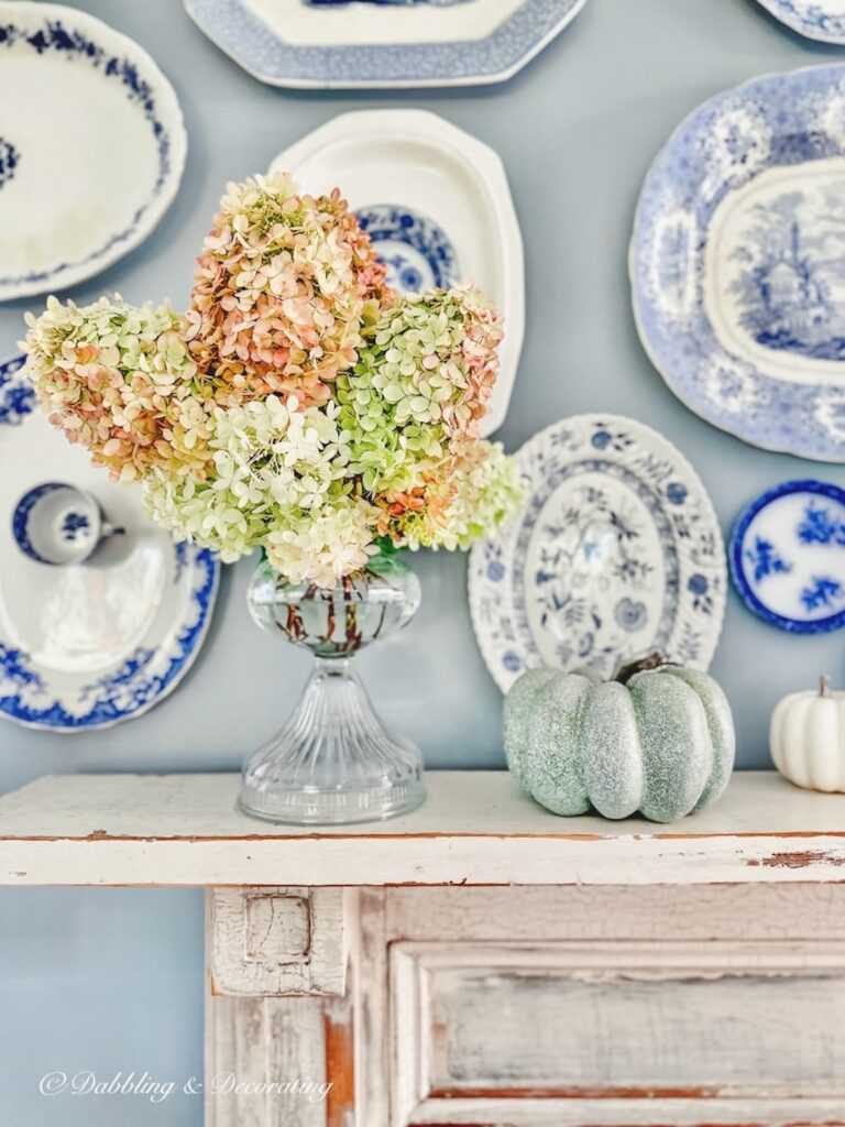 Fall Hydrangeas in decor 2023