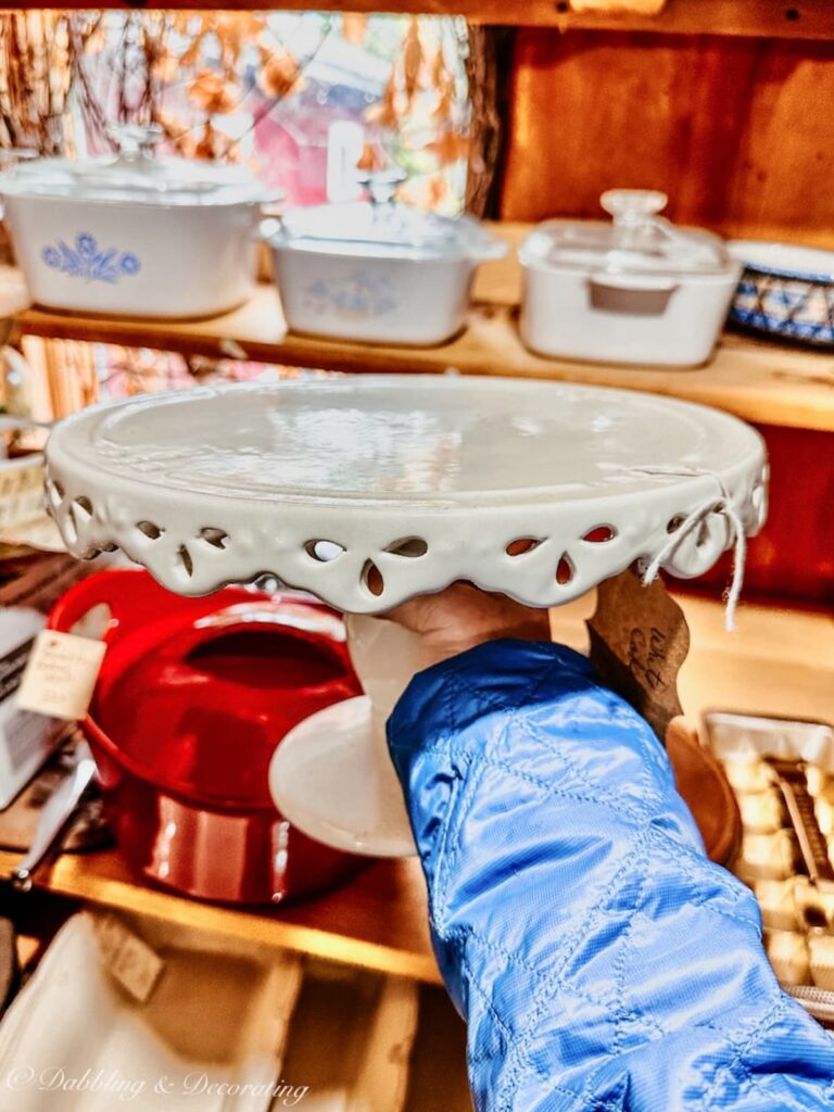 Vintage Pie Stand