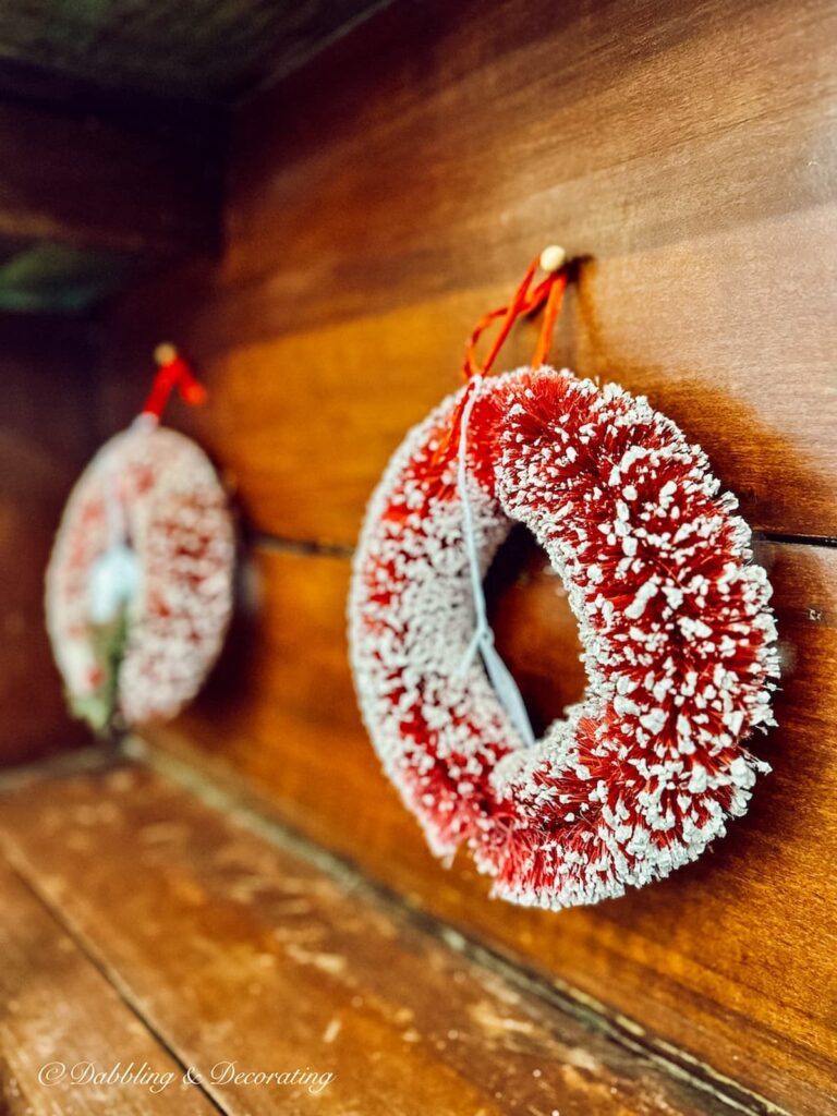 Bottle Brush Red Wreaths