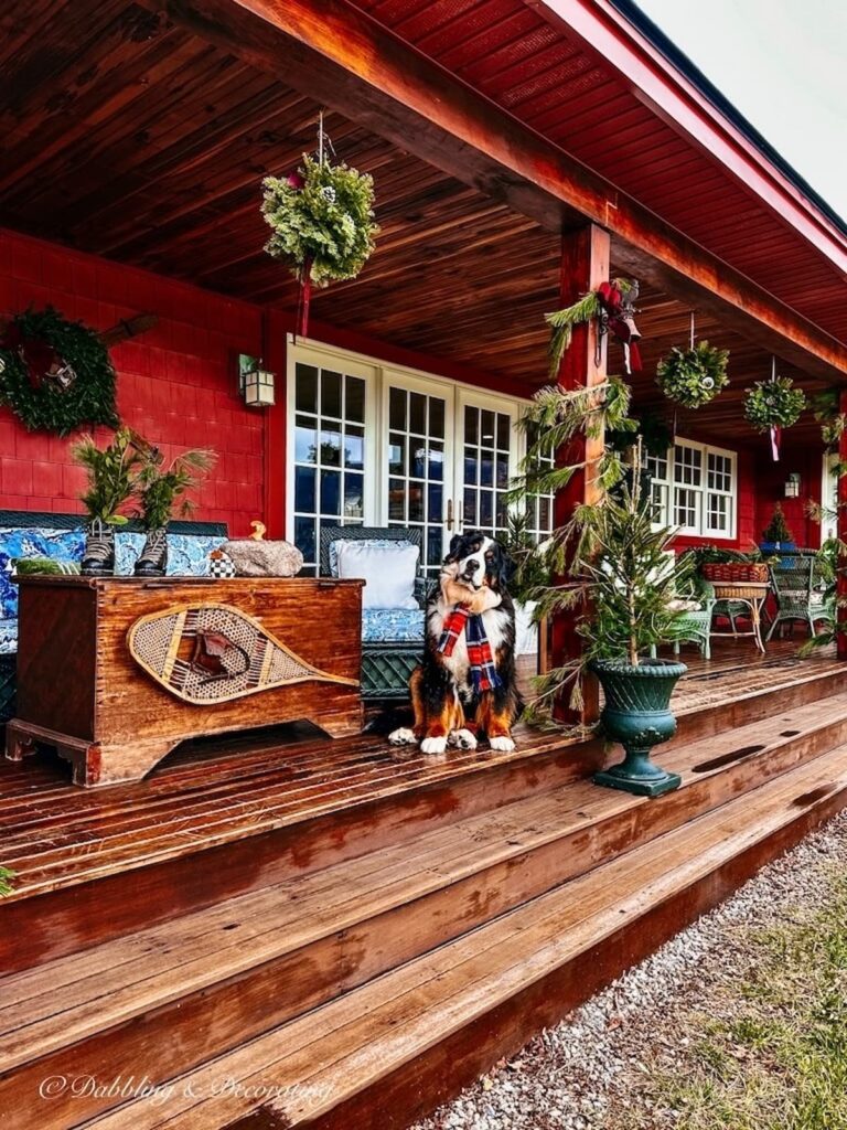 Front Porch Christmas Decor.