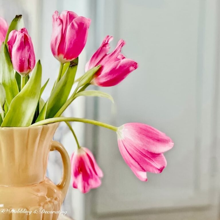 17+ Simple Tulip Arrangement Ideas for Spring