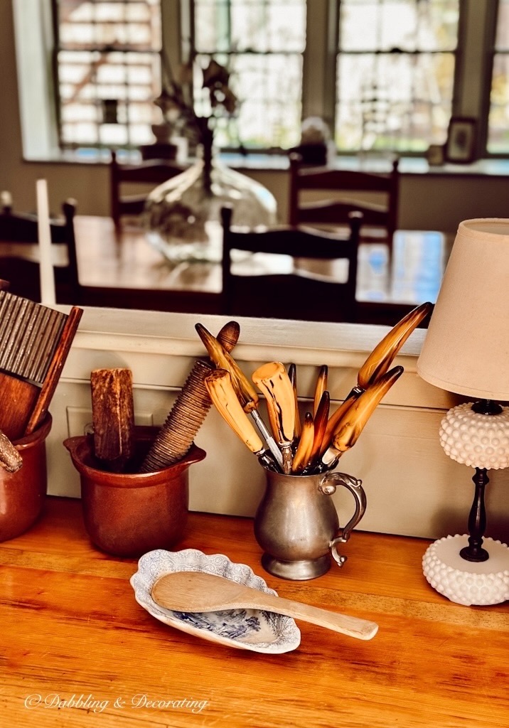 Vintage Wooden Cutlery in Country Style Kitchen