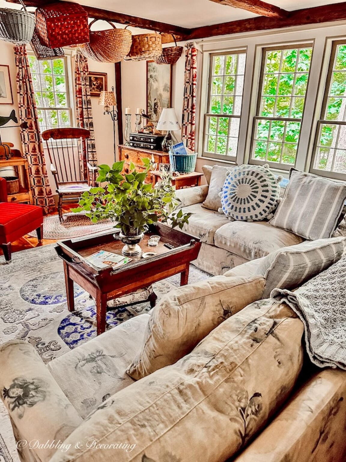 Colonial Decor Living Room Ideas from a Coastal New England Home