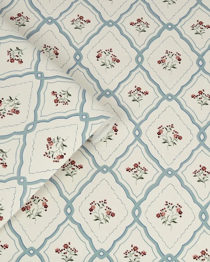 Laura Ashley Blue Sea Spray wallpaper in Vintage Coastal Decor.