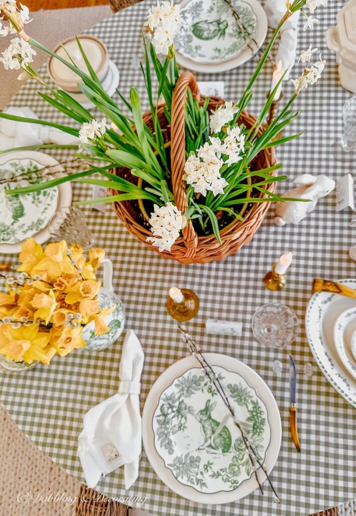 Green and white Easter tablescape with Paperwhite arrangements and Daffodils on green gingham placemats.