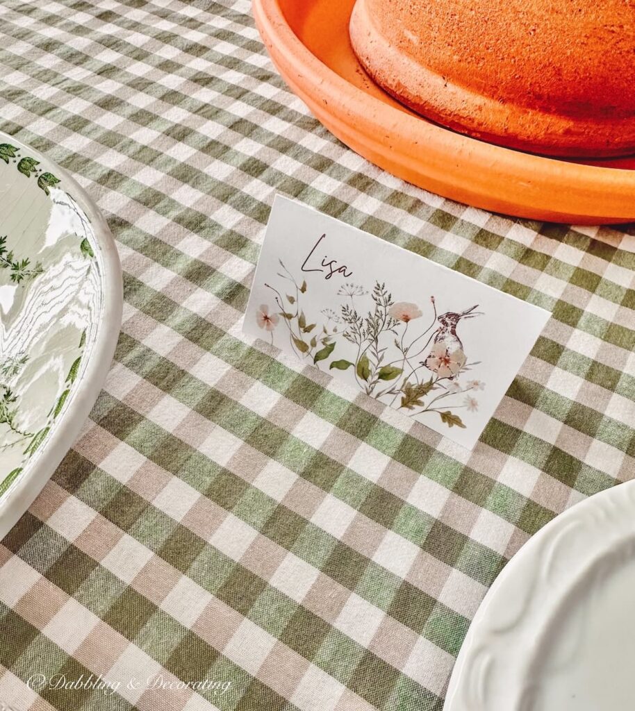 Lisa Place Card on green and white plaid tablecloth for Easter Tablescape
