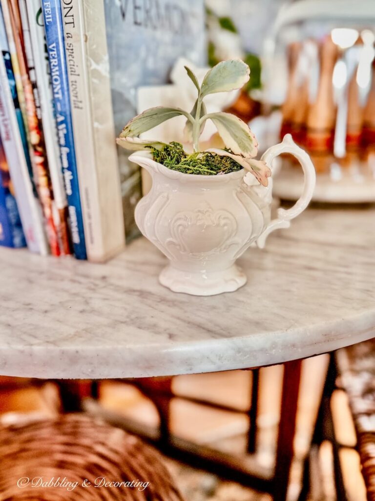 Thrifted Gift Ideas: 10 Simple Vintage Finds That Make the Best Presents