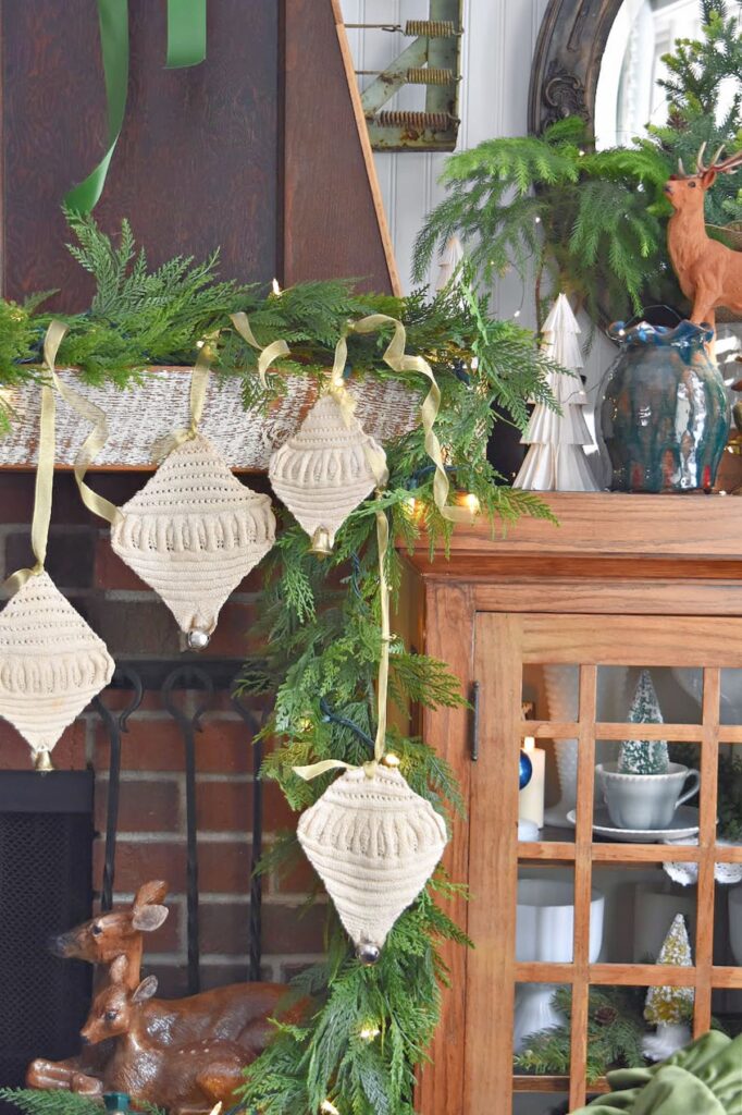 Christmas Living Room with Thrifted Home Decor