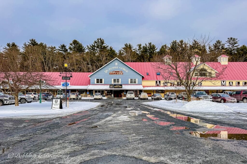 Vermont Antique Mall in Quechee Vermont near Woodstock.