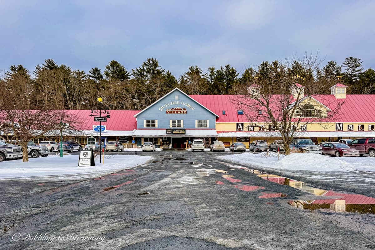 Vermont Antique Mall in Quechee Vermont near Woodstock.