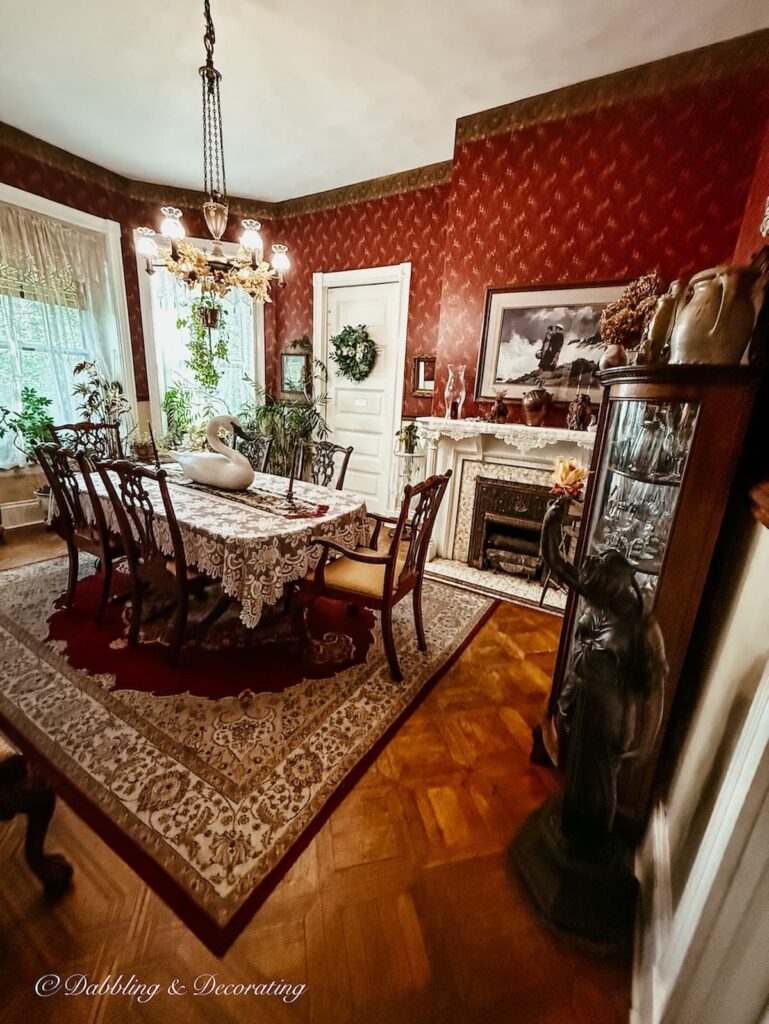 Spencer Silver Mansion Bed & Breakfast dining room in Havre de Grace Maryland.