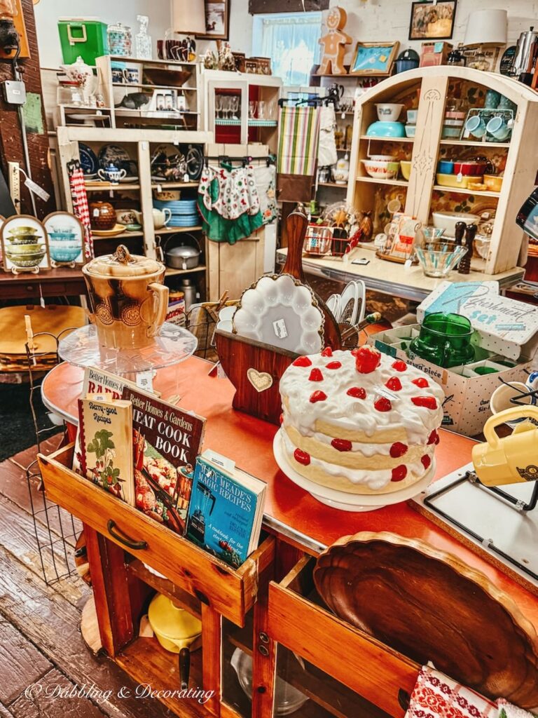 Retro kitchenware in antique booth inside the Seneca Cannery antiquing in Maryland.