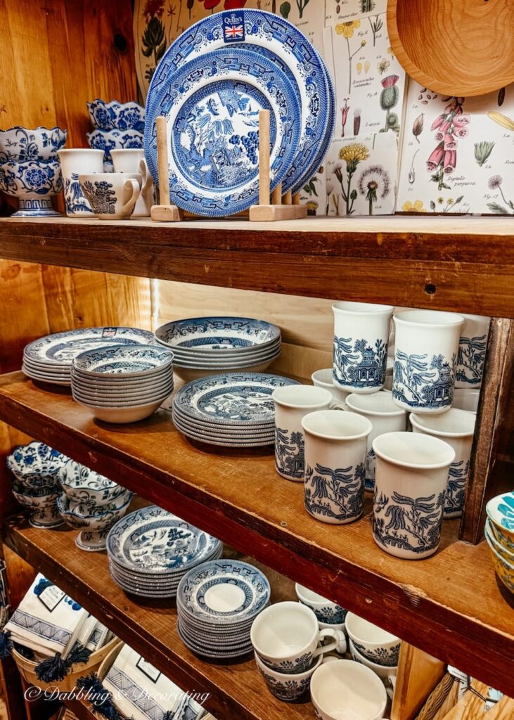Blue Willow dish display at the Vermont Country Store.